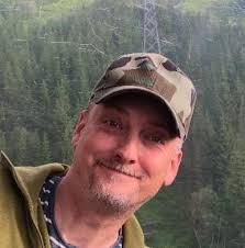 I often get asked if I use the 4th tuning. Well, I use Swiff Audio  chromatic tuners to tune my guitar to E or Eb standard but they are  definitely capable of