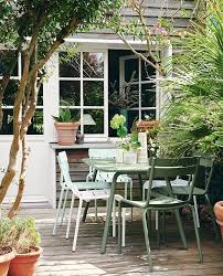Bei All Den Tollen Farben In Denen Fermob Seine Mobel Anbietet Macht Ein Mix Die Entscheidung Vermutlich Am Leichtesten F In 2020 Fermob Garden Spaces Outdoor