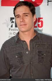 Tony Dalton U. (@TDUniversal)