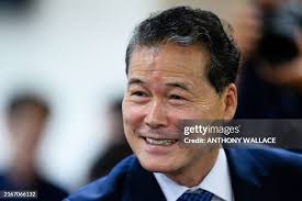 705 Kim Yung Stock Photos, High-Res Pictures, and Images