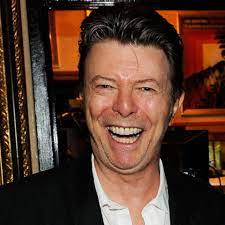 David bowie was born in london on january 8, 1947 as david robert jones. David Bowie Steckbrief News Bilder Gala De