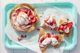 Cut into small squares to feed a crowd. 40 Best Memorial Day Desserts 2021 Memorial Day Dessert Recipes