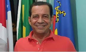 Prefeito de Tabatinga contrata empresa de Manacapuru por R$1,9 milhão para  compra de material escolar