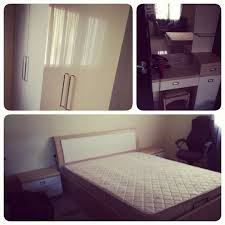 For Sale Bedroom Modern Style With Matters New Price 240 Bd للبيع غرفة نوم مودرن ستايل سرير نظام تخزين مع مارتس لون ابيض وبيج شبه جديدة السعر 240 Bd