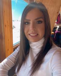 Jelena Lazic's Instagram, Twitter & Facebook