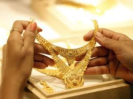 1 2 3 4 5 6 7 8 10 15 pavan necklace combho kasu layer mullamottu pichimottu mala wedding earing. Gold Prices India Sale Of Old Gold May Surge After The Lockdown Say Jewellers The Economic Times