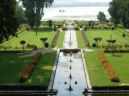 Nishat Bagh Kashmir India Top 10 Honeymoon Destinations Srinagar States Of India