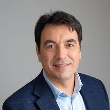 A novel bottom-up approach to find lead-compounds in billion-sized  libraries