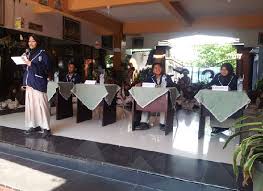 Maybe you would like to learn more about one of these? Berguru Berilmu Contoh Pertanyaan Dalam Debat Calon Ketua Osis