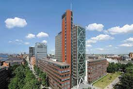 Pauli district in the immediate vicinity of the hotel hafen hamburg and the dancing towers. Atlantic Haus Moeding Keramikfassaden