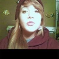 Karen Stace's Instagram, Twitter & Facebook