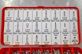 Weather pack is an environmentally sealed electrical connection system designed to withstand exposure to extreme temperatures, moisture, harsh engine compartment fluids and what does a proper weather pack crimp look like? How To Assemble Weather Pack Metri Pack Terminals