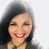 Elizabeth Ayoub's Instagram, Twitter & Facebook