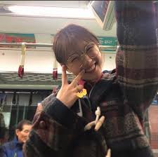 The final group will be managed by mbk entertainment, and will have a 1 year contract, they're expected to debut in july 2019. Meux Hiatus On Twitter Bts V Kim Taehyung And Kim Yoo Jung Actress Here We Go Lol I First Got Curious About It When They Posted These Pics At Similar Times One