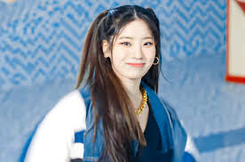 Kim dahyun is a south korean rapper, singer and dancer, who first gained notice from the public when she was in sixth grade, with her eagle dance performance at church that went viral on youtube. 370 Dahyun Ideas In 2021