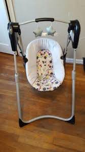 Graco Slim Spaces Compact Baby Swing Etcher Niob
