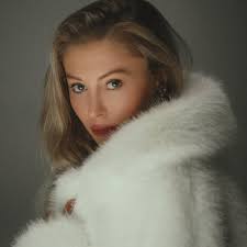 Królowi brak garnituru nie przeszkadza... 🇬🇧🇺🇦