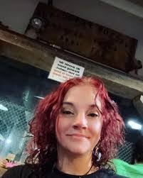 Shari Glenn's Instagram, Twitter & Facebook