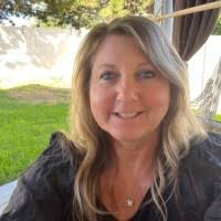 20+ "Stephanie Dockery" profiles