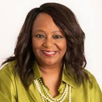 Lillian Harding's Instagram, Twitter & Facebook