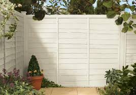 Cuprinol Shades Pale Jasmine On The Fence Modern Design Cuprinol Garden Shades Garden Fence Paint White Garden Fence