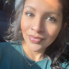 Why does a release date change from a specific date to unknown in USP Lee  federal prison?