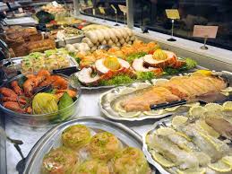 Reynon Charcuterie Traiteur A Lyon Depuis 1937 Traiteur Gastronomie Specialite Lyonnaise