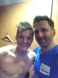 Ahead, we will also know about charlie wernham dating, affairs, marriage, birthday, body measurements, wiki, facts. Charlie Wernham On Twitter Eadie11 And This Fella Great Lad Charliewernham Needs A Tan Though Sellebrity Uk Soccer Http T Co Psyr4sssgk Wonderful Football X