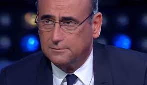 Il curioso aneddoto sulla gamba rotta, il consiglio ai giovani, il rapporto col figlio matteo… Carlo Conti Figlio Adottivo Il Dramma Del Presentatore Political24
