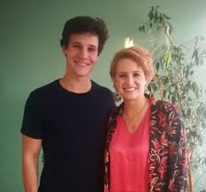 German model and dna fresh face wincent weiss connects with photographer ascanio vardan for an arresting new photo shoot. Wincent Weiss Irgendwie Anders Bei Kekoas Korner Kekoas Korner