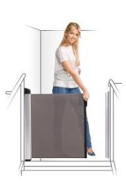 barriere sur enrouleur kiddyguard barriere de securite escalier barriere de securite securite enfants