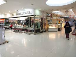 Amcorp mall in petaling jaya, which houses an enormous flea market on saturday and sunday, is your place! Amcorp Mall Petaling Jaya Destimap Destinations On Map
