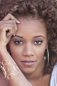 Reparto de Pierre Jackson (película 2018). Dirigida por Christopher Nolen