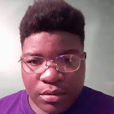 Howard Kitchens (@kitchenshoward) • Instagram photos and videos