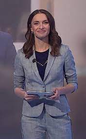 První česká televize, která vysílá ve vysokém rozlišení obrazu. Tym Udalosti Komentaru Na Ct24 Rozsirily Nove Moderatorky Lupa Cz