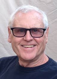 Alien Xmas (TV Special 2020)