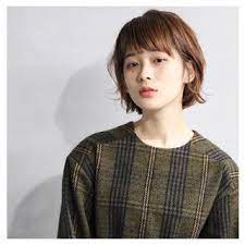 hair ヘアー はスタイリスト モデルが発信するヘアスタイルを中心に トレンド情報が集まるサイトです 20万枚以上のヘアスナップから髪型 ヘアアレンジをチェックしたり ファッション メイク ネイル 恋愛の最新まとめが見つかります ショートのヘアスタイル