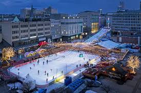 20 Jahre Essen On Ice Der Runde Veranstaltungsgeburtstag Wird Mit Einem Tag Voller Aktionen Und Attraktionen Gefeiert Am 19 Januar Steht Die Gesamte City Kopf Essen Borbeck