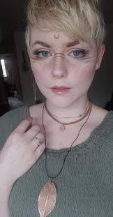 What are some fairy makeup looks for a fairy festival?