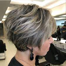 Frisuren Fur Damen Frisuren Stil Haar Kurze Und Lange Frisuren Kurze Geschichtete Frisuren Frisuren 2018 Unordentliche Frisur
