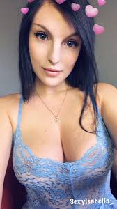 Meet Pretty and Busty Cam Girl @SexyIsabella_ from MFC