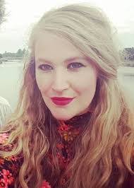 Kara Stewart's Instagram, Twitter & Facebook