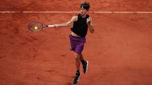 Zverev raised the bar from the middle of the first set, gaining control on his first serve. French Open Zverev Dreht Nach Fehlstart Auf Kerber Und Thiem Scheitern In Runde Eins Eurosport