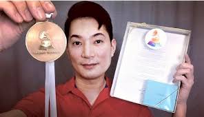 華裔音樂家顧忠光(Austin Ku)入圍第63屆葛萊美獎– St. Louis Chinese American News