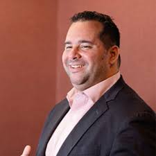 Last week Georgetown University McCourt School of Public Policy celebrated  the McCourt Scholars with the annual dinner with Frank McCourt.