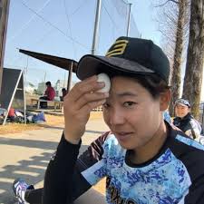 Just want to be back in this uniform again 🥺 @auprosports I miss the  bubble and I miss my girls... can y'all speed up to next season? Please &  thank you. #BeUnlimited |