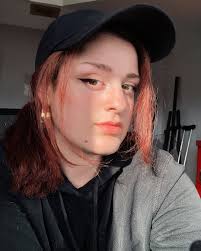 jewelry? yes #illustration #characterdesign #procreateart #inter