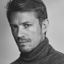 His father, steve kinnaman (originally david kinnaman), is an american who was drafted during the vietnam war and deserted the military from his base in bangkok. Joel Kinnaman Joelkinnaman Twitter