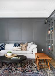 With shades that range from rich charcoal to wispy dove, gray is easy to effectively incorporate into living rooms of any style. 35 Stylish Gray Rooms Decorating With Gray