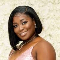 Shenika Ray's Instagram, Twitter & Facebook